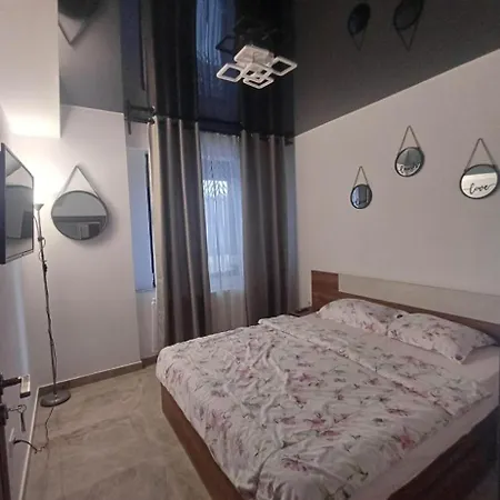 Nico Apartment
